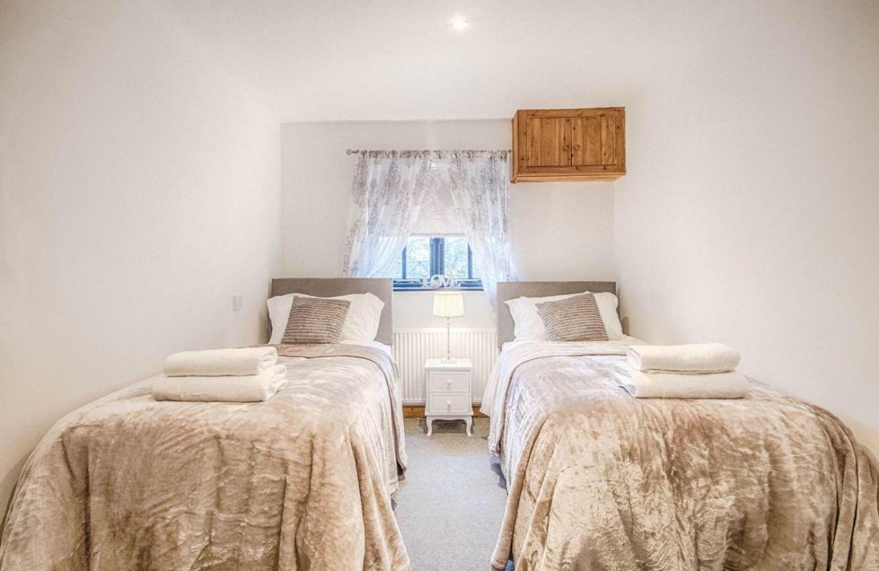 Highgate Annexe Hotel Takeley Eksteriør billede